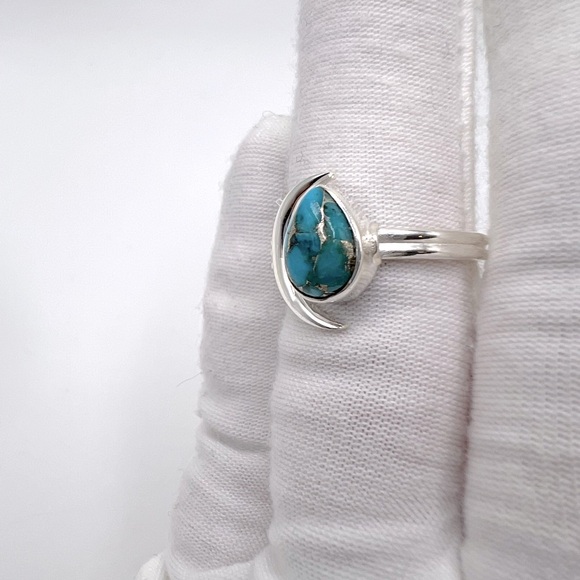 Genuine Copper Turquoise .925 Sterling Silver Moon Teardrop Ring - Picture 12 of 15